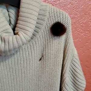 Decorative pin (3 for $12)